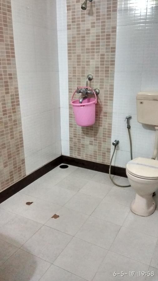 Dibrugarh Hotel Varsa מראה חיצוני תמונה