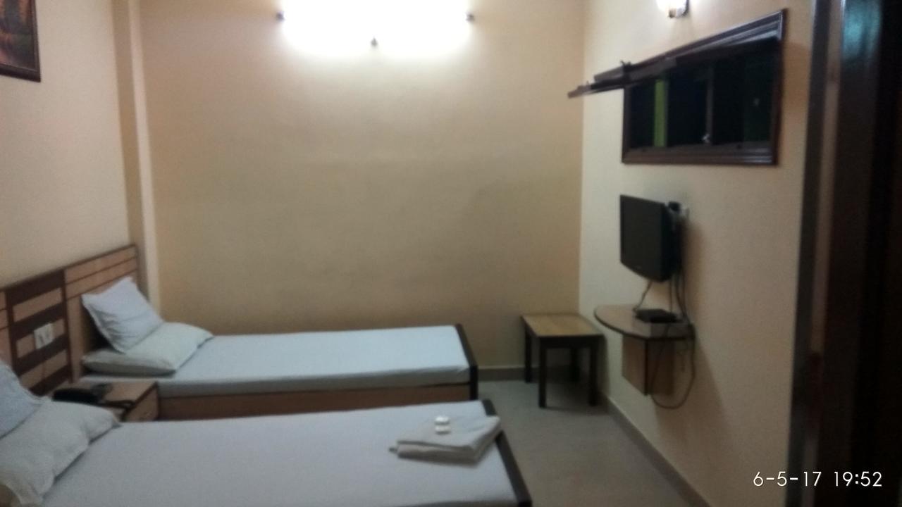 Dibrugarh Hotel Varsa מראה חיצוני תמונה
